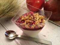 ארוחת חג טבעונית מלבי קוקוס ורימון