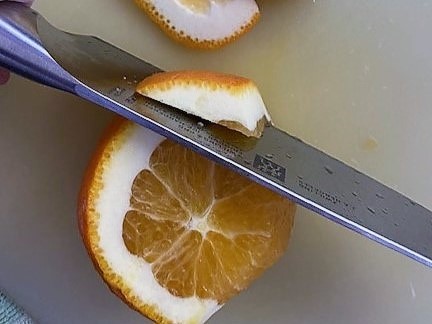 חיתוך תפוז לקראת פילוט 